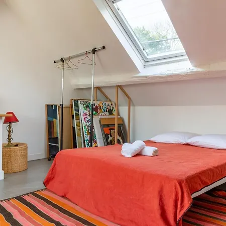 Belle Maison Contemporaine Avec Piscine Holiday home *
